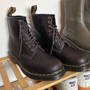 Doc martens boots brownish black color